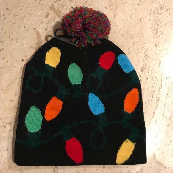 NWT Flashy Holiday Knitted Hat by Lotsa Lites. On/off switch controls lights. - Picture 6 of 8